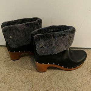 New! "Ugg" Black Clogg Boots Size 10